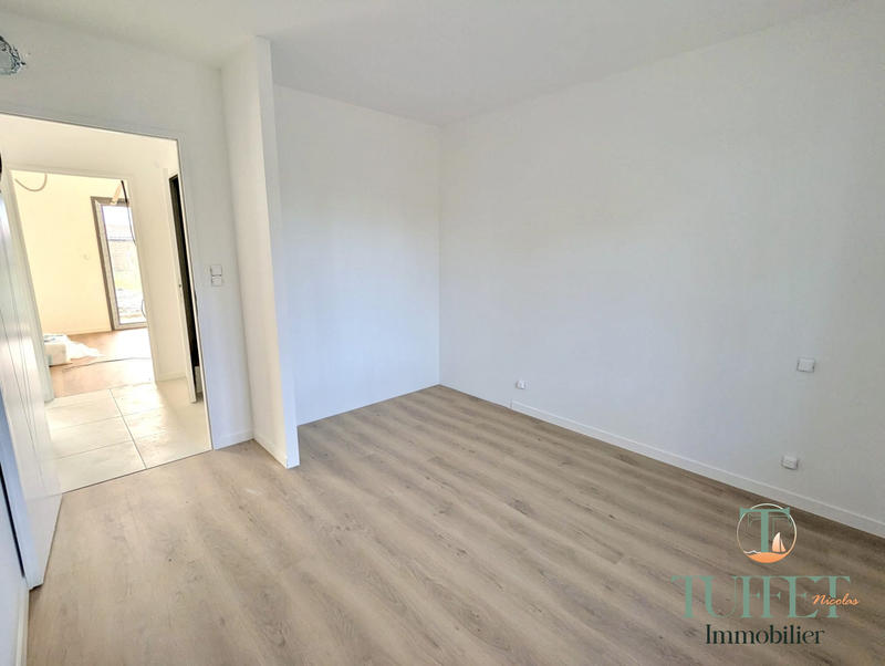 Maison contemporaine - 99 m² - 4 pièces