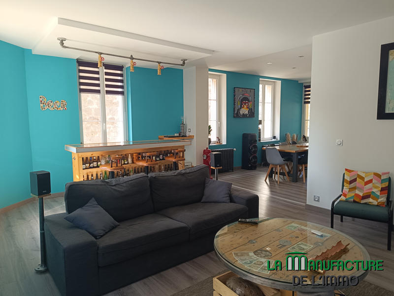 Maison - 177 m² - 6 pièces