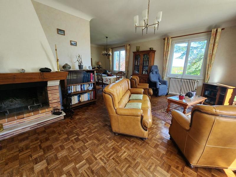 Maison - 102 m² - 5 pièces