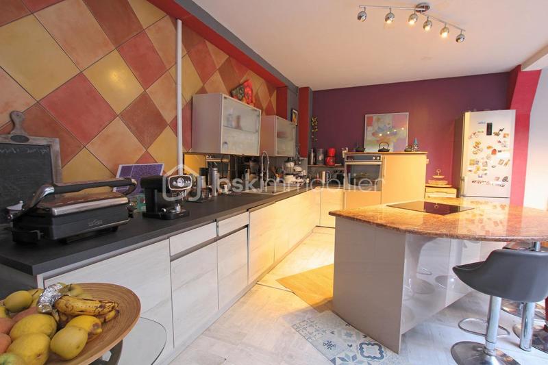 Loft - 113 m² - 4 pièces