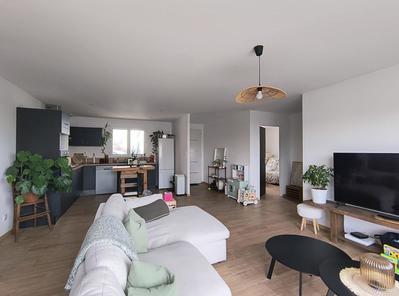 Maison - 91 m² - 4 pièces