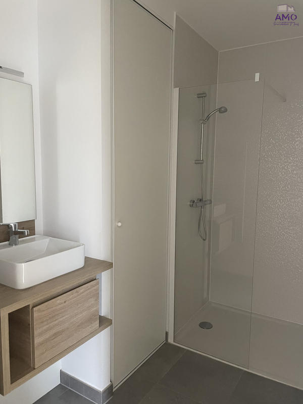 Appartement - 87 m² - 4 pièces