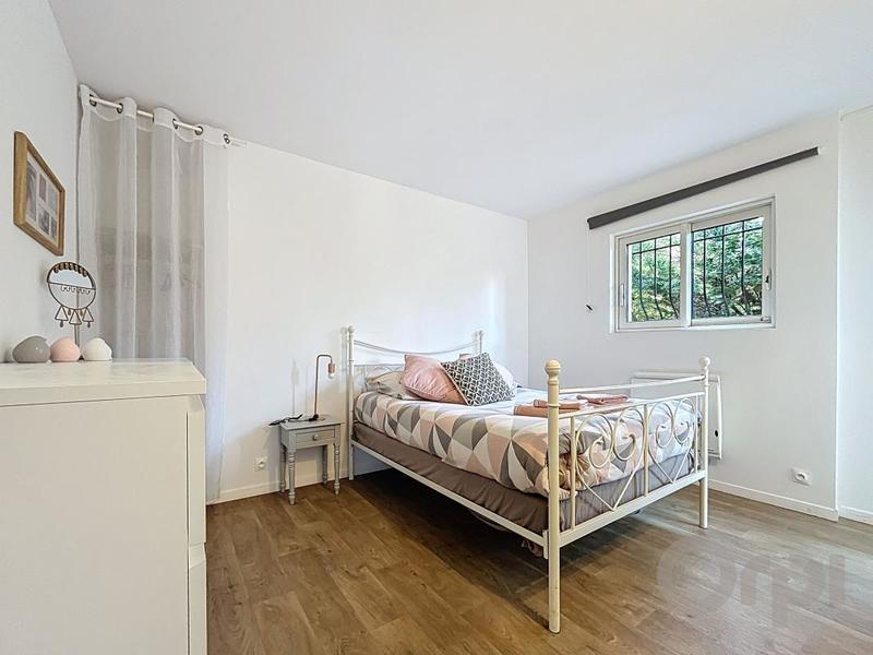 Maison - 143 m² - 5 pièces