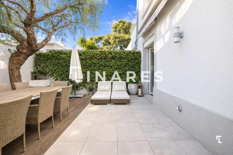 Appartement - 100 m² - 4 pièces