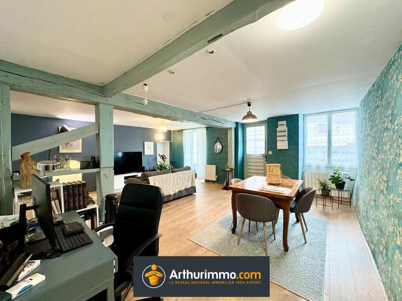 Maison - 90 m² - 4 pièces