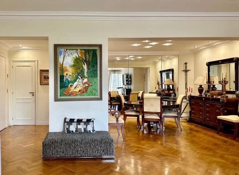 Appartement - 130 m² - 3 pièces