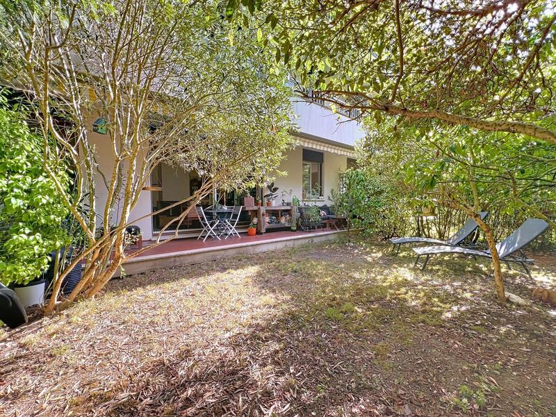 Appartement - 65 m² - 2 pièces