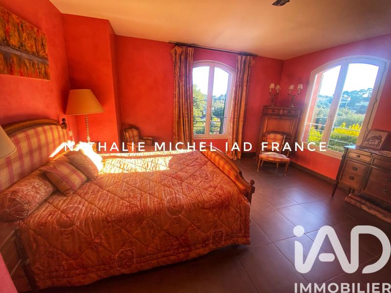 Maison - 188 m² - 6 pièces