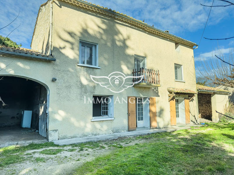 Mas - 158 m² - 8 pièces