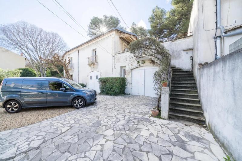 Appartement - 410 m² - 11 pièces