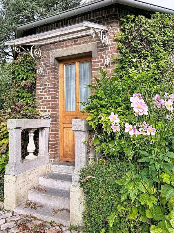 Maison - 340 m² - 10 pièces