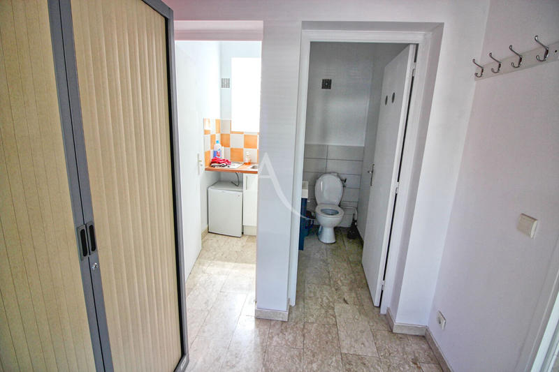 Immeuble - 8 pièces