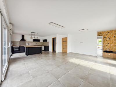 Maison - 132 m² - 6 pièces