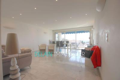 Appartement - 72 m² - 2 pièces