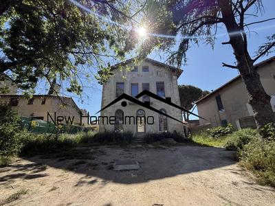 Villa - 174 m² - 6 pièces