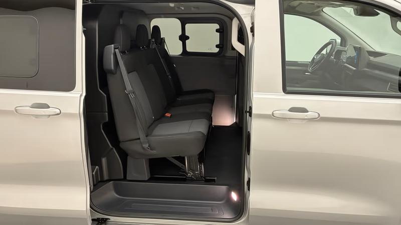 Volkswagen Transporter VII T7 Procab l L1h1 2.0 Tdi 170 Business Bva8