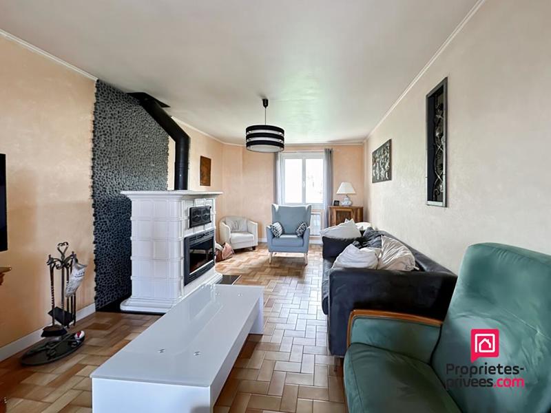 Maison - 153 m² - 7 pièces