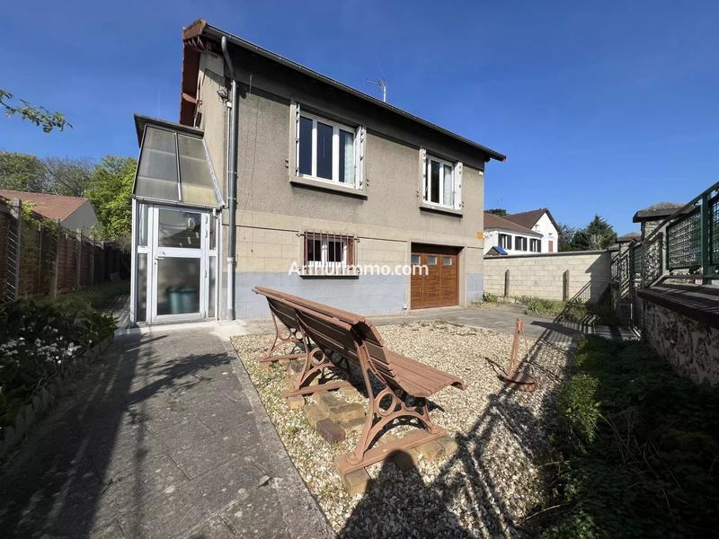 Maison - 120 m² - 5 pièces