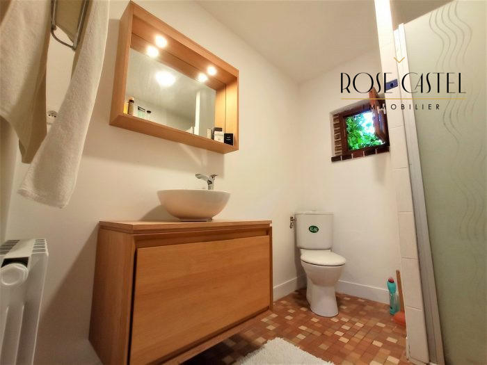 Maison ancienne - 400 m² - 9 pièces