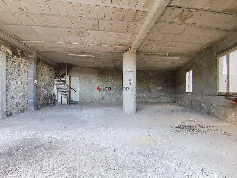 Maison ancienne - 120 m² - 8 pièces