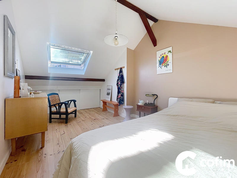 Appartement - 96 m² - 4 pièces