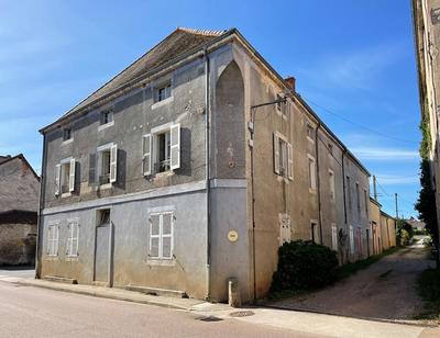 Maison - 350 m² - 10 pièces