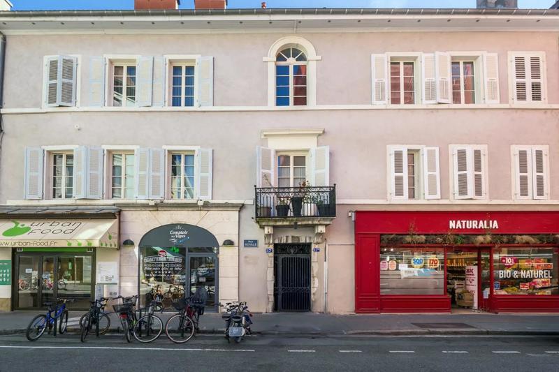 Appartement - 81 m² - 4 pièces