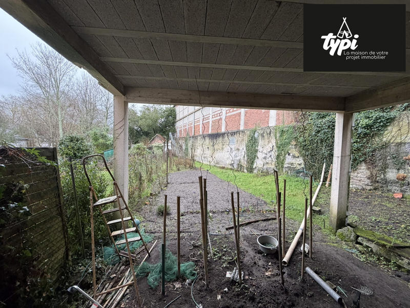 Local commercial - 123 m² - 1 pièce