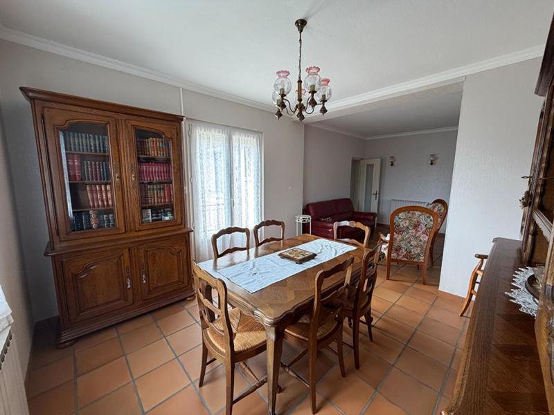 Maison - 80 m² - 5 pièces