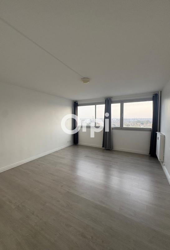 Studio - 30 m² - 1 pièce