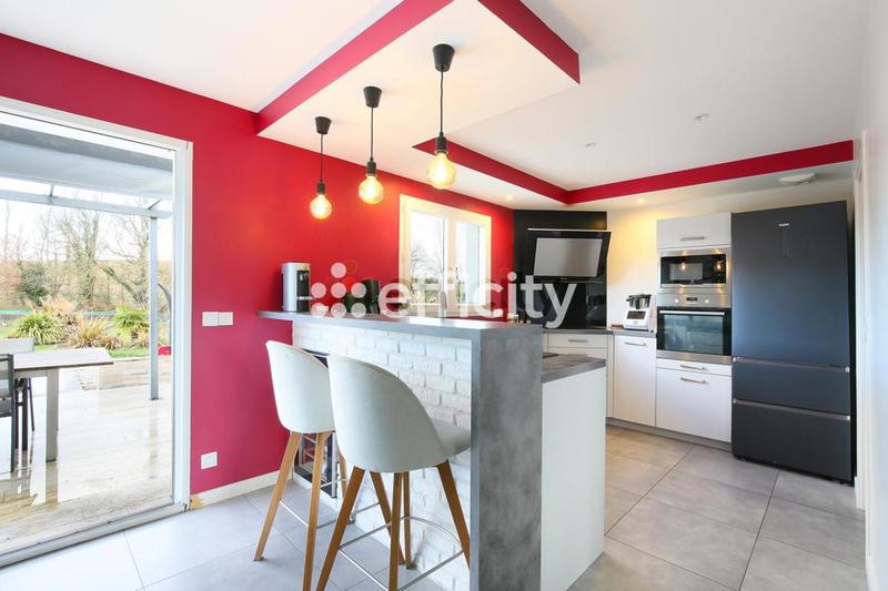 Maison - 94 m² - 4 pièces