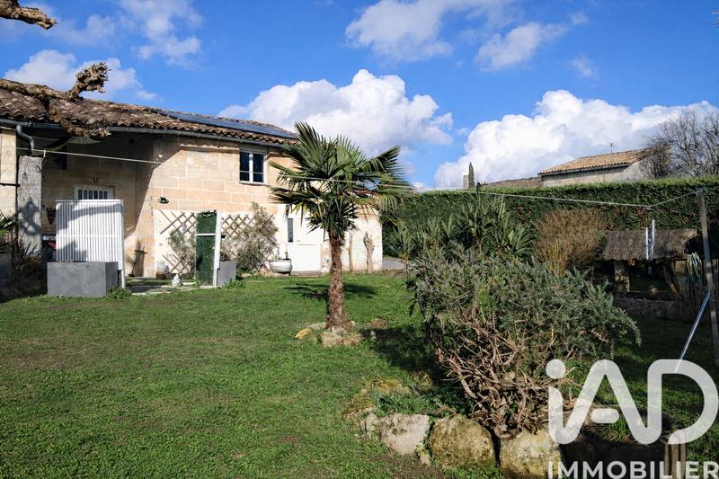 Maison - 203 m² - 10 pièces