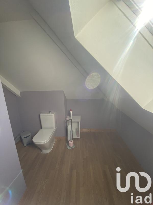 Maison - 218 m² - 5 pièces