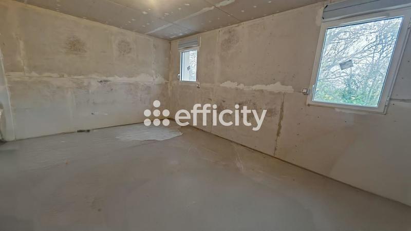 Maison - 150 m² - 4 pièces