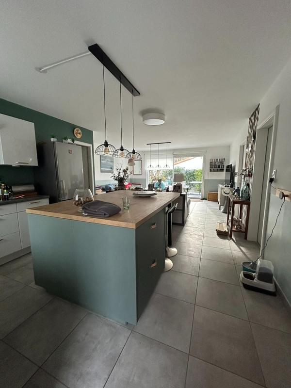 Maison - 84 m² - 5 pièces