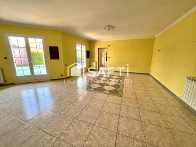 Maison - 138 m² - 5 pièces