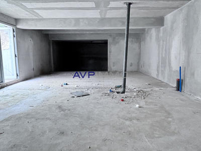 Local commercial - 93 m²