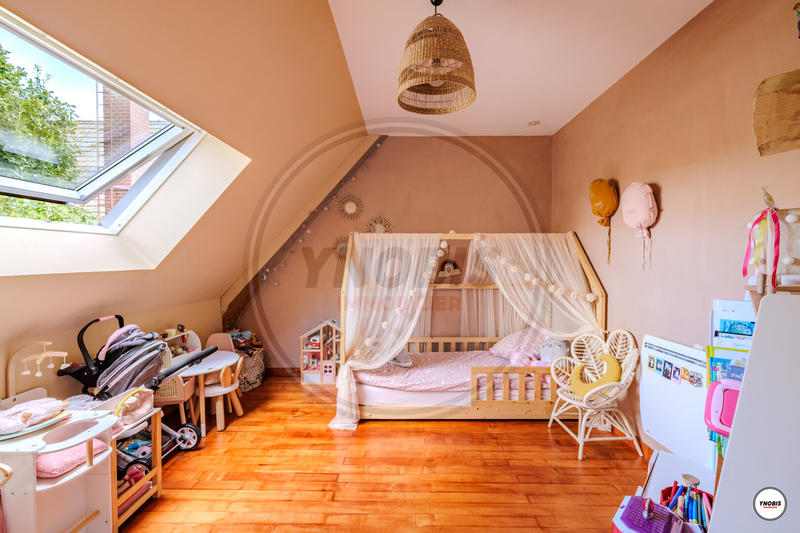 Maison de ville - 148 m² - 5 pièces