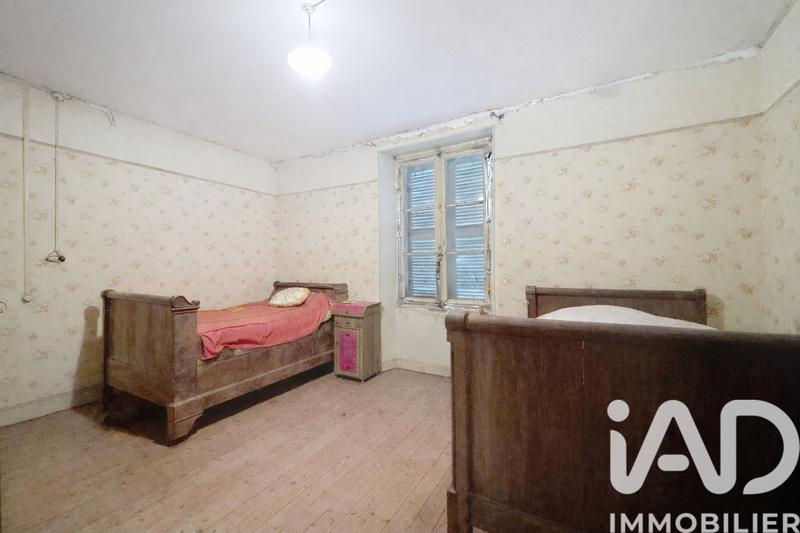 Maison - 200 m² - 6 pièces