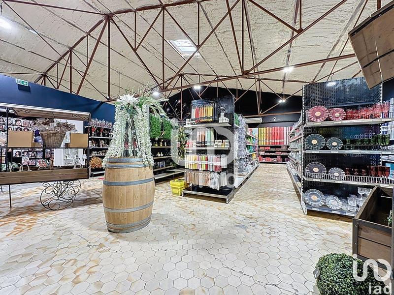 Local commercial - 1 000 m²