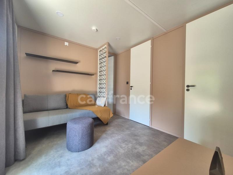 Mobil-home - 110 m² - 7 pièces