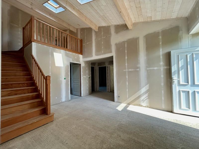 Maison - 153 m² - 7 pièces