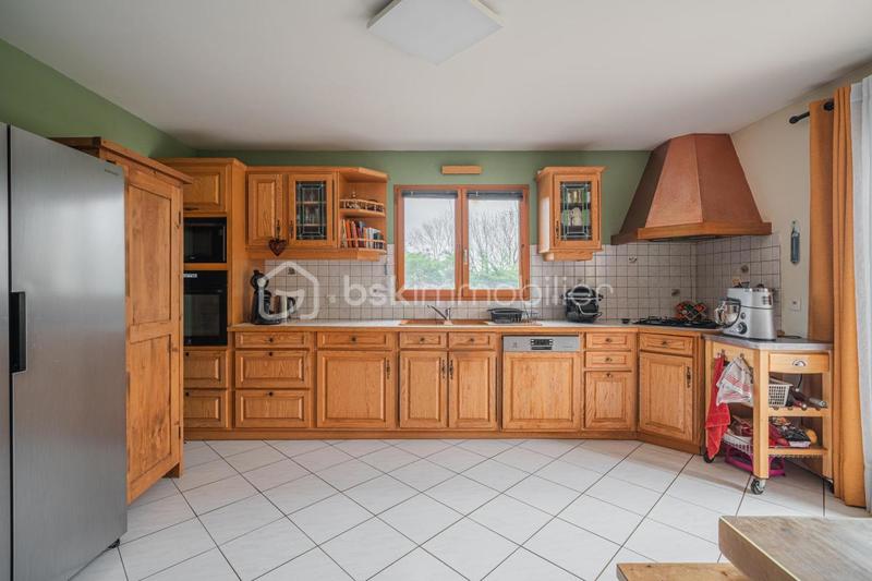 Maison - 140 m² - 5 pièces