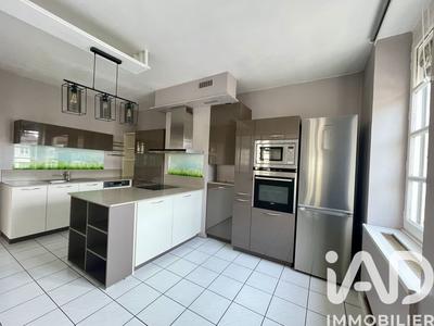 Appartement - 131 m² - 4 pièces