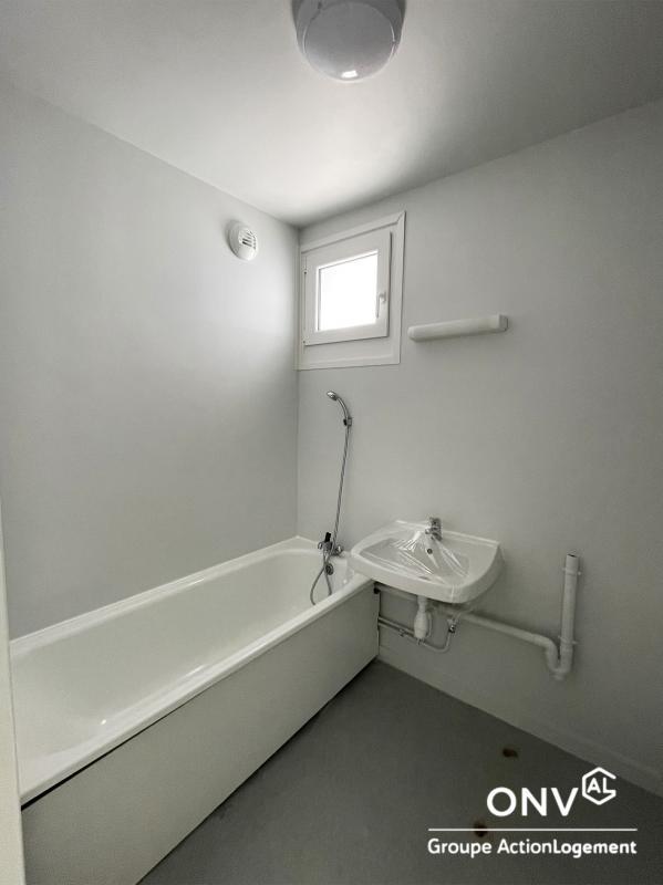 Appartement - 95 m² - 5 pièces