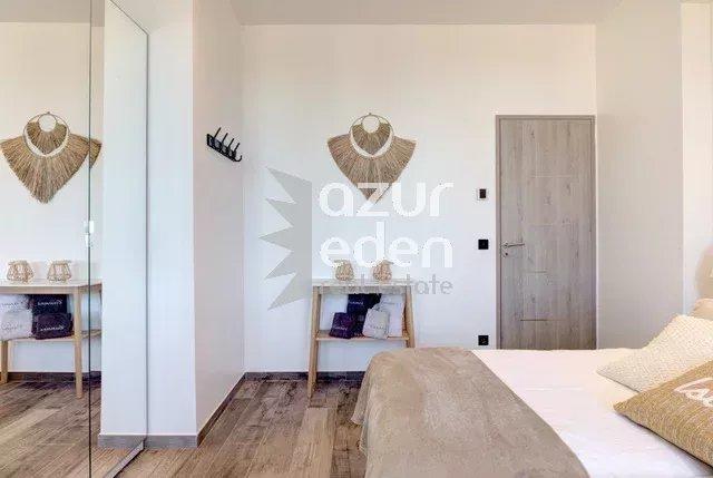 Appartement - 125 m² - 5 pièces