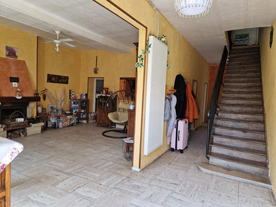 Maison - 228 m² - 6 pièces