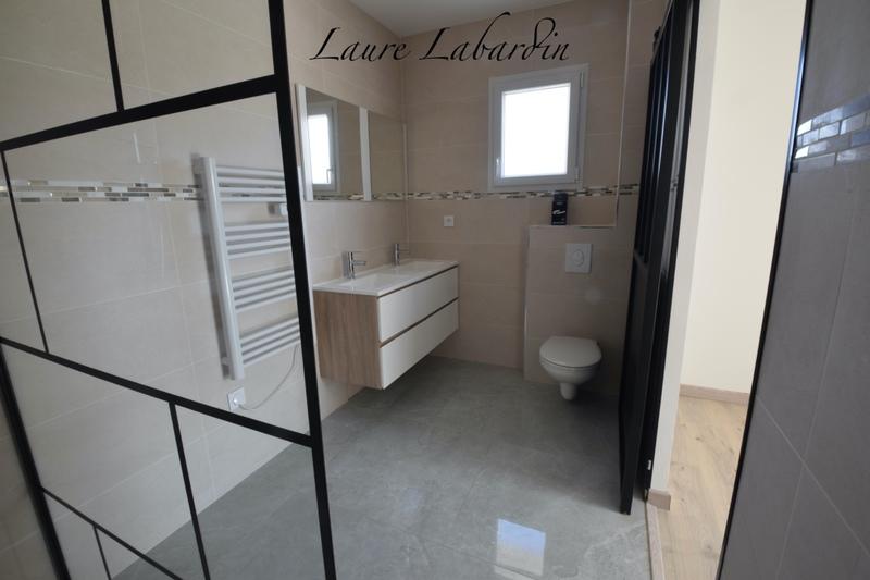 Maison - 137 m² - 6 pièces