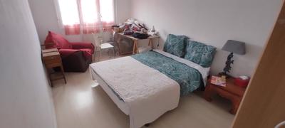 Appartement - 100 m² - 5 pièces