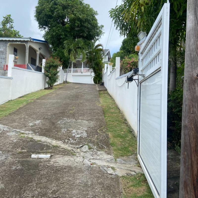 Maison - 155 m² - 4 pièces